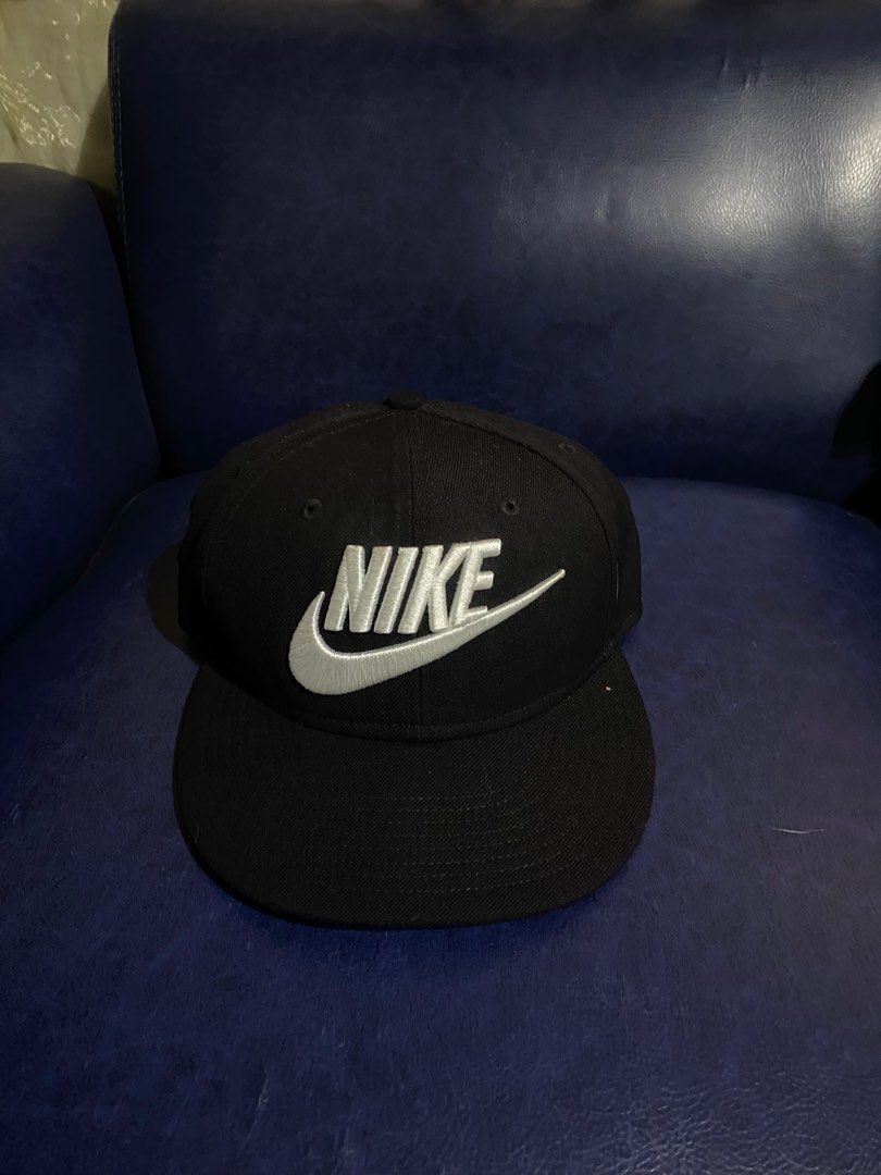 Vintage caps (Category: Caps & Hats) located in Paranaque City. Submitted by coolaj (Listing ID 1306098169, Image 2). Description: All caps are sold separately. Dm for more info .