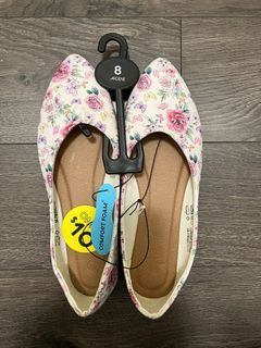Women’s Pointed Floral Doll Shoes Size 8