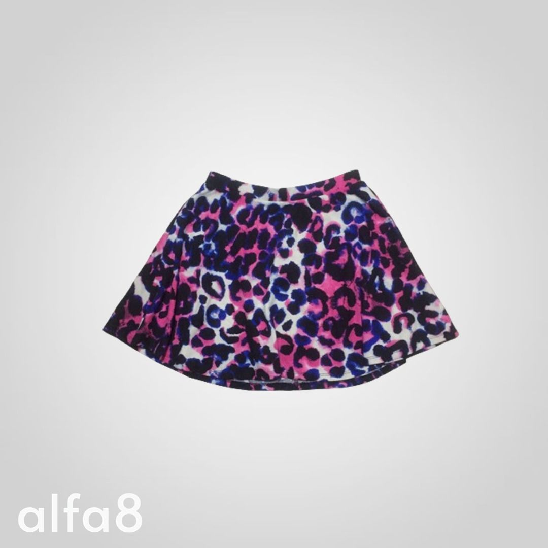 XS Forever 21 Leopard Printed Mini Skirt Women s Fashion Bottoms Skirts on Carousell