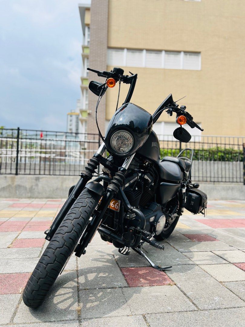2015年哈雷Harley-Davidson XL883N Iron 883 ABS, 機車, 重機在旋轉拍賣