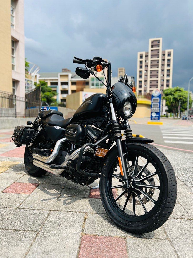 2015年哈雷Harley-Davidson XL883N Iron 883 ABS, 機車, 重機在旋轉拍賣