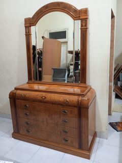 ⭐⭐⭐ DIJUAL MEJA KONSUL LEMARI CERMIN EROPA MERK VICENTE ZARAGOZA MADE IN SPANYOL ✅ TYPE VIENA ART DECO  STYLE KLASIK ANTIK EROPA (SANGAT LANGKA DI INDONESIA) IMPORT (KONDISI BEKAS 90%) 👍 ☎️ 081269267783