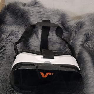Affordable Vox gear+ 3D VR Goggles for only php 300 😍👌
