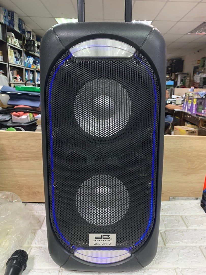 Astron DBAudio Versatech 08 Speaker Woofer System (Category: Soundbars, Speakers & Amplifiers) located in Pasay City. Submitted by enrico_appliances (Listing ID 1306217749, Image 1). Description: Item is in great condition No remote included 200 watts.