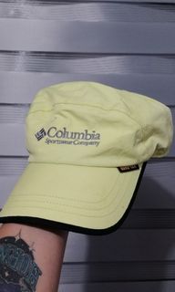 Columbia goretex hat
