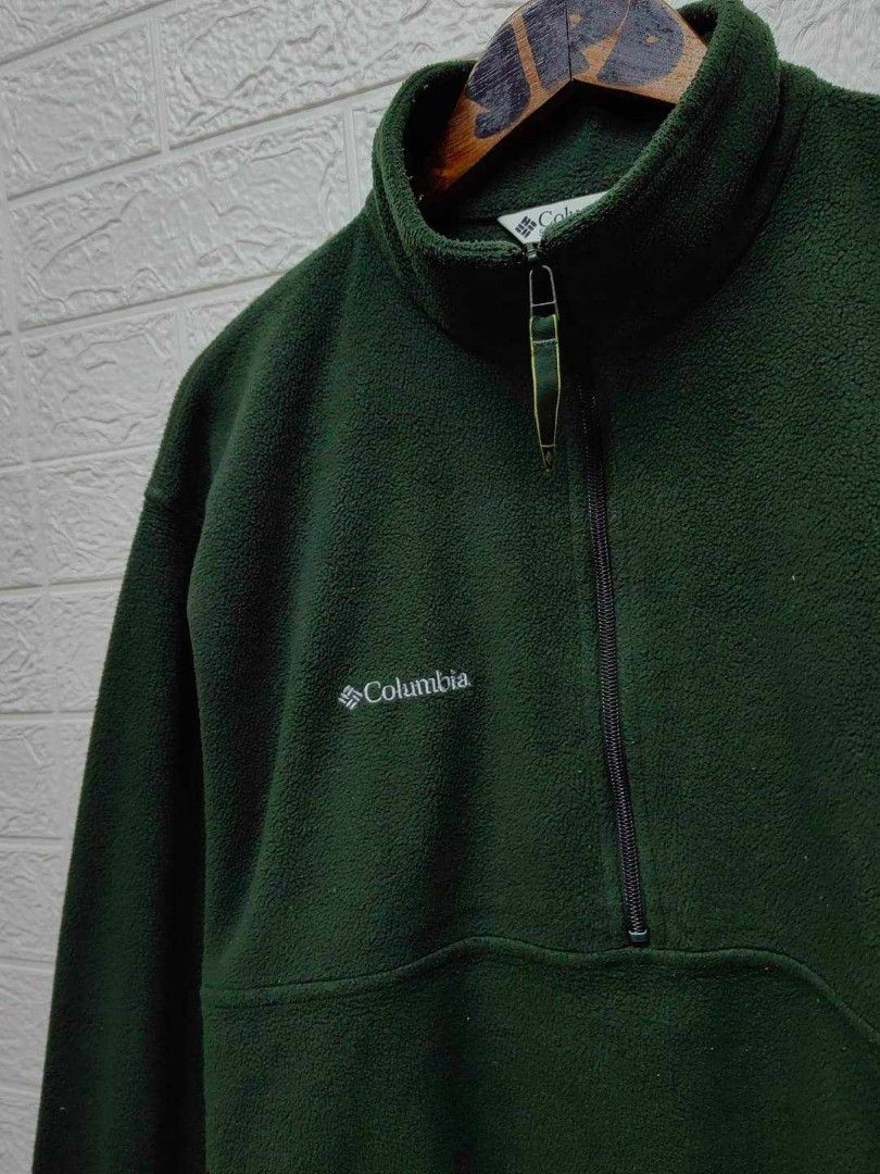 Columbia Quarter Zip Jacket (Category: Coats, Jackets and Outerwear) located in Manila. Submitted by mglprd (Listing ID 1306249579, Image 2). Description: Large Columbia Quarter Zip Jacket No issues Shipping fee: Buyer's expense.