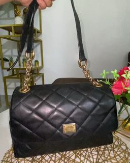 (Kategori: ) berada di . Dikirim oleh prakashop2831 (ID iklan 1306317783, Gambar 1). Deskripsi: .
