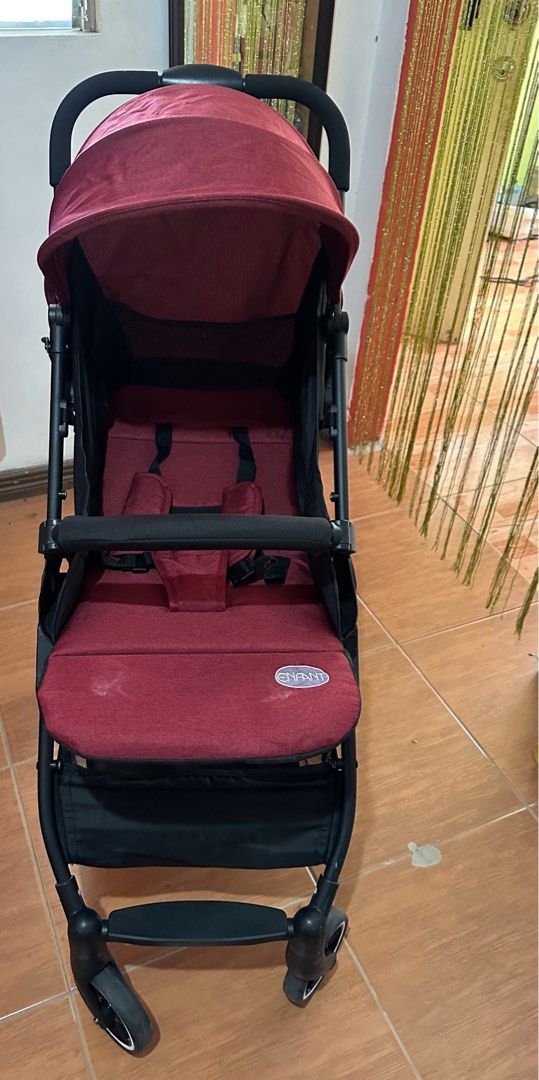 Enfant bby stroller with carseat (Category: Strollers) located in Porac. Submitted by buyfrommeega (Listing ID 1306188450, Image 3). Description: .