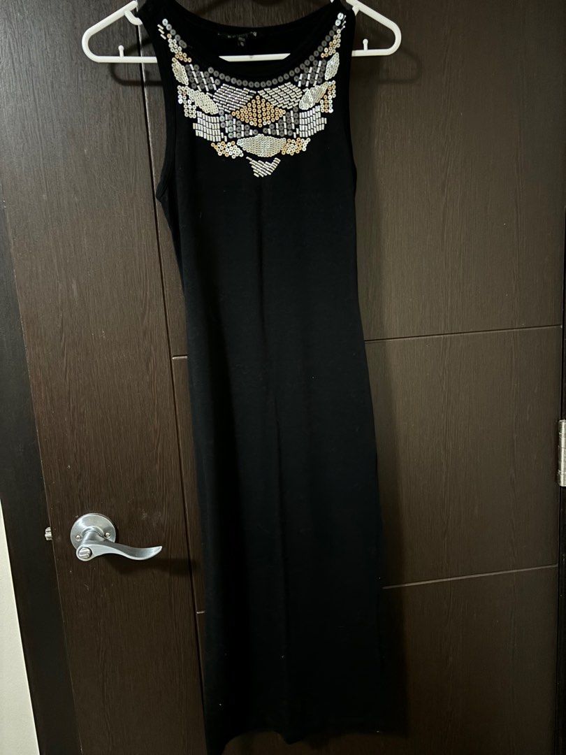 Express Midi Dress (Category: Dresses) located in Quezon City. Submitted by trsshd (Listing ID 1306281144, Image 1). Description: .