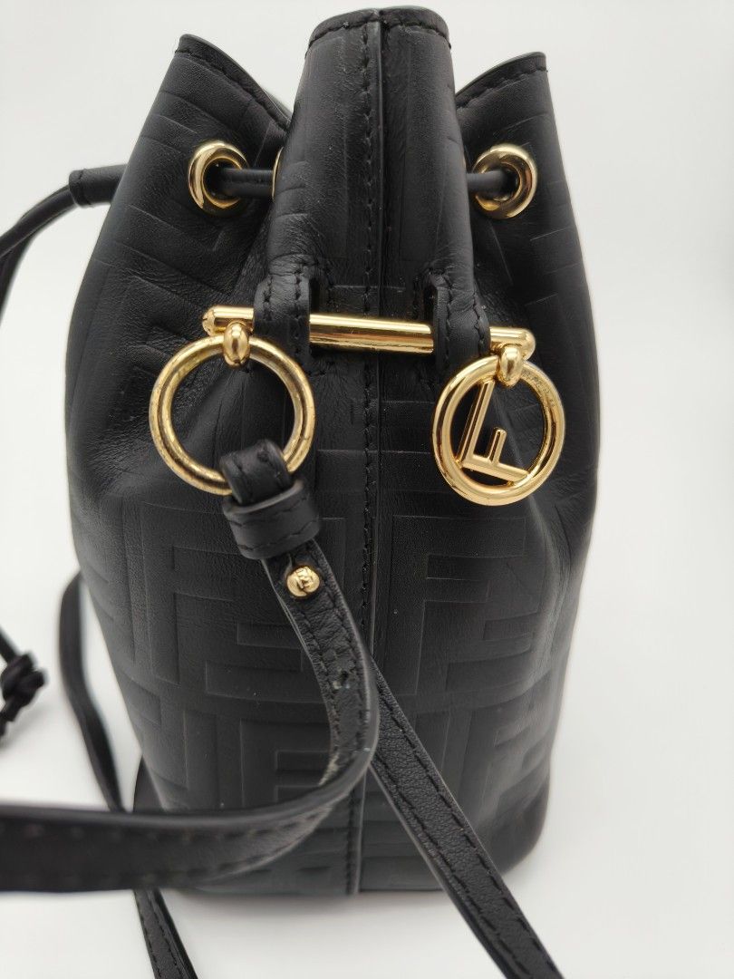 Fendi (Category: Luxury Bags & Wallets) located in Lemery. Submitted by venus23 (Listing ID 1306233146, Image 3). Description: coded.