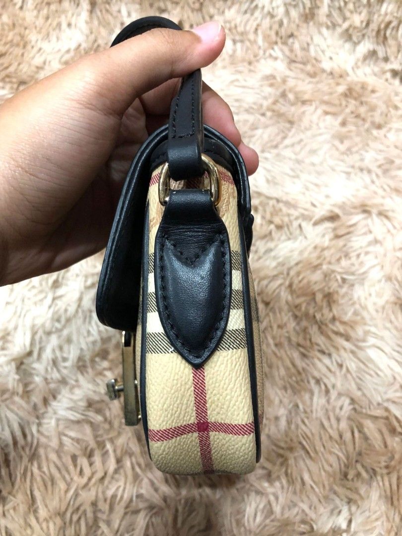 Burberry crossbody sale best sale