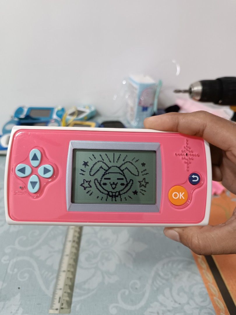 Game Console (Category: Others) located in Lumut. Submitted by old_store (Listing ID 1306288359, Image 1). Description: .