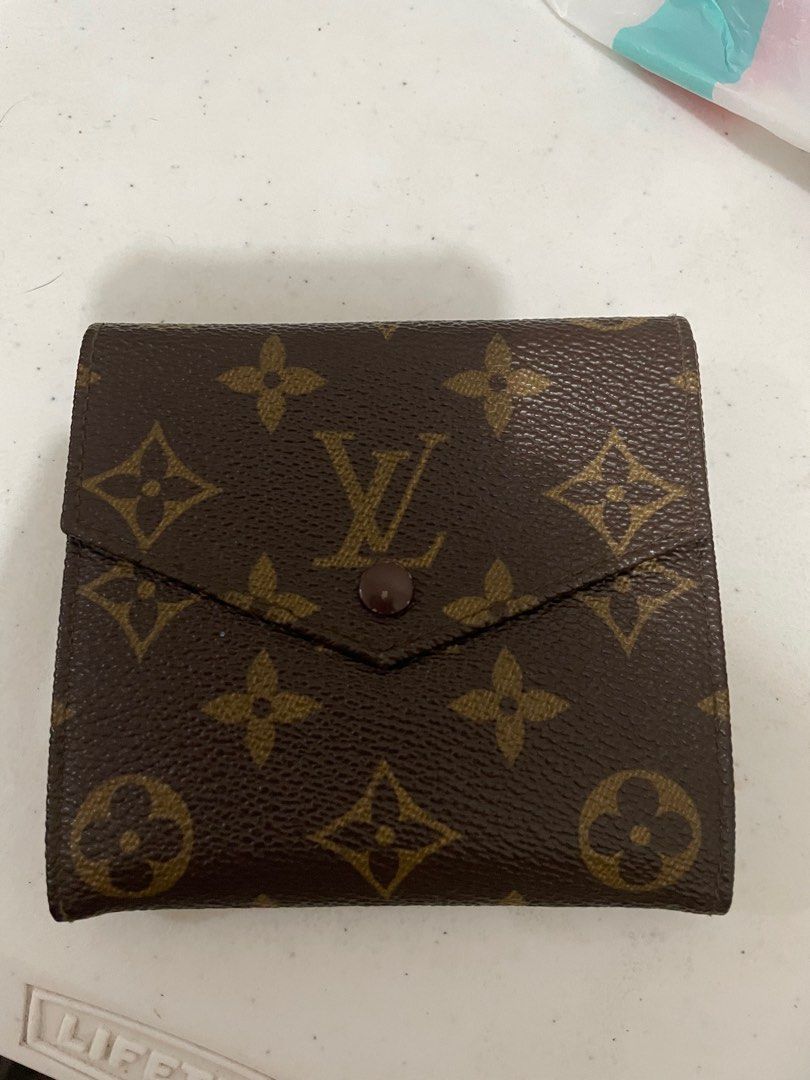 LV compact wallet (Category: Luxury Bags & Wallets) located in General Trias. Submitted by cris4 (Listing ID 1306289331, Image 1). Description: Original LV compact wallet Preloved with signs of usage Japan bought .