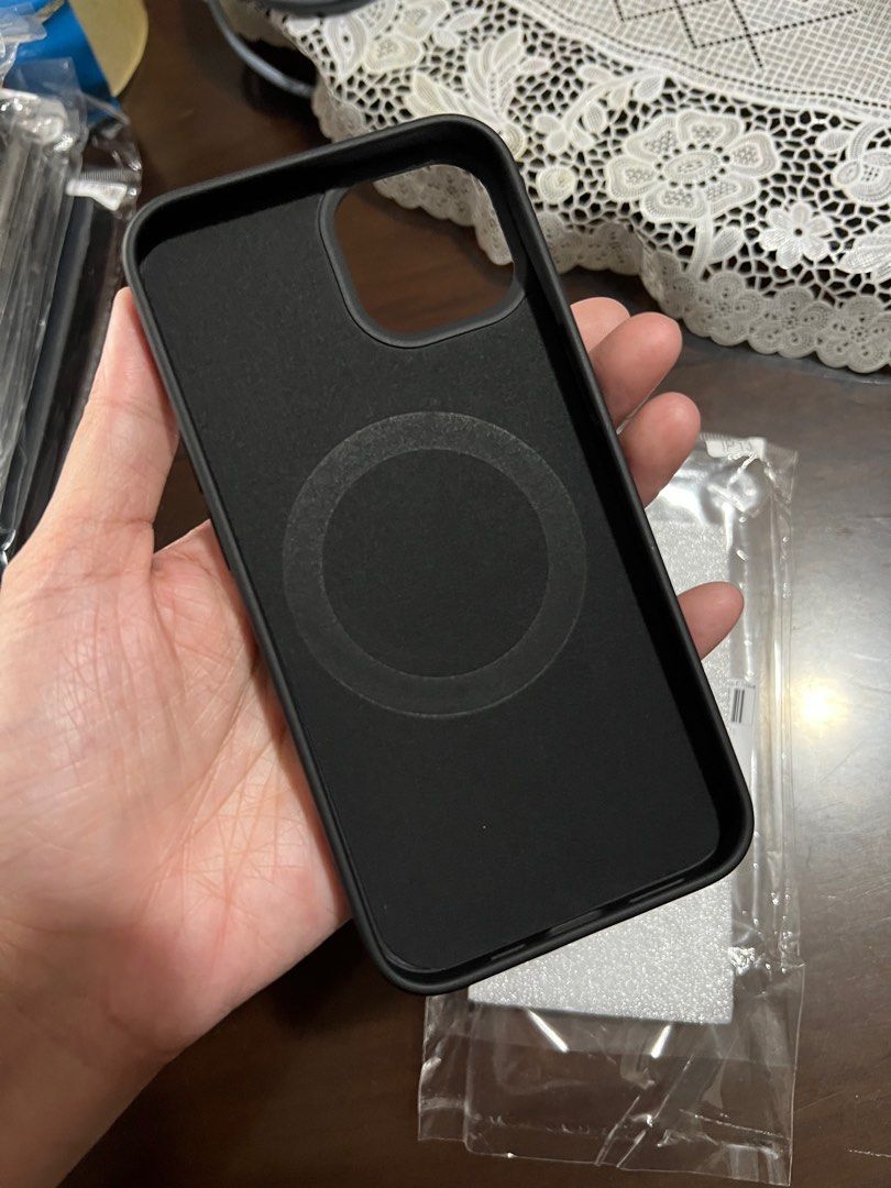 MagSafe Silicone Case for iPhone 13 (Category: Cases & Sleeves) located in Manila. Submitted by razelysonn (Listing ID 1306240783, Image 2). Description: last piece, fixed .
