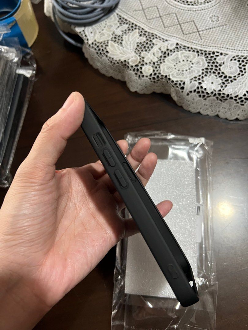 MagSafe Silicone Case for iPhone 13 (Category: Cases & Sleeves) located in Manila. Submitted by razelysonn (Listing ID 1306240783, Image 3). Description: last piece, fixed .