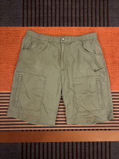Nike Cargo Shorts 35-38