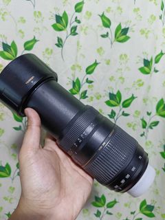 Nikon Tamron 70-300mm F4 Macro Zoom Lens