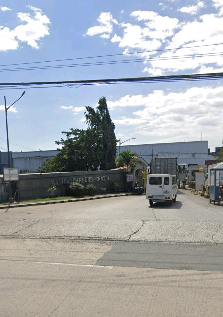 North Harbor (Category: Lot) located in Navotas City. Submitted by a2crealty (Listing ID 1306181941, Image 2). Description: Lot Area 10000 sqm Industrial Lot inside Harbor Center Limited Lot Available in the area Price at 150k per sqm ( Neg ) For Inquiry pls call : 09175862288.