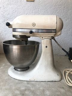 Old Kitchen Aid Stand Mixer Model K45 USA  110 Volts  as-is