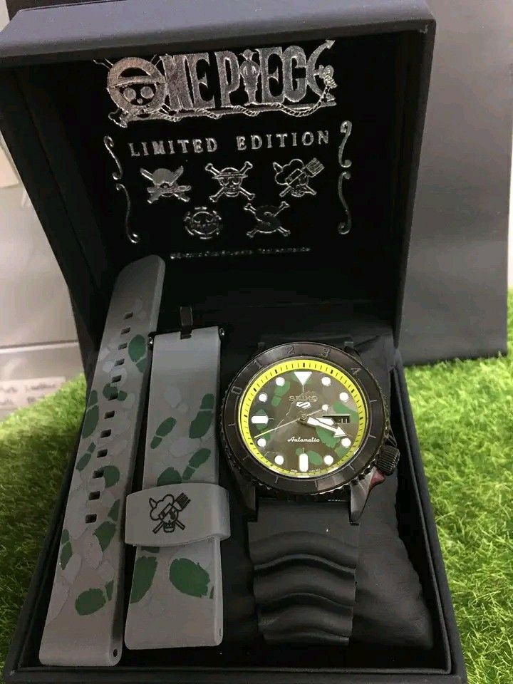 One piece watch (Category: Men's Watches) located in Manila. Submitted by saguittarian06 (Listing ID 1306339322, Image 3). Description: ⏰⏰🔔🔔End Of The Month Sale🔔🔔⏰⏰ One Piece 🕰 💰💰2700💰💰 Complete Set Inclusion: 1 Watch Rubber Band,Watch Box ,Paper Box Automatic Watch with Silicon Rubber Strap Stainless Steel Casing.