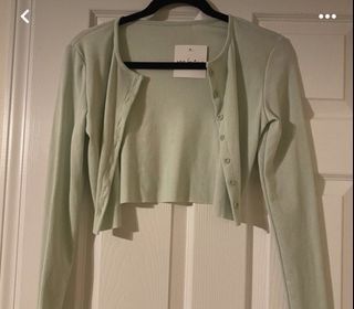 Pastel green cropped knitted cardigan