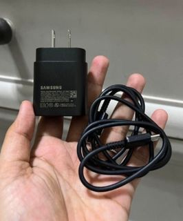 Preloved Original Samsung 25W Superfast charger
