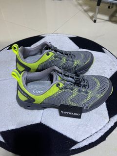 Sandugo Hiking Shoes