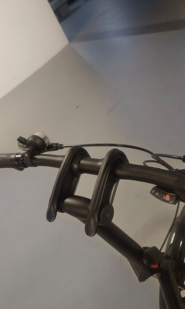 Tern link D8 with Andros Stem folding bike