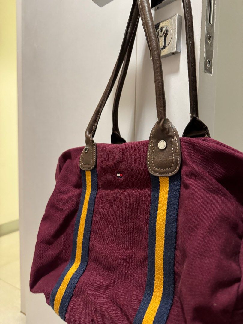 Tommy hilfiger canvas duffle bag discount