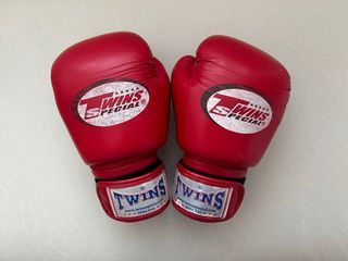 Twins Special Leather Boxing Gloves Velcro Two-Tone 8oz.