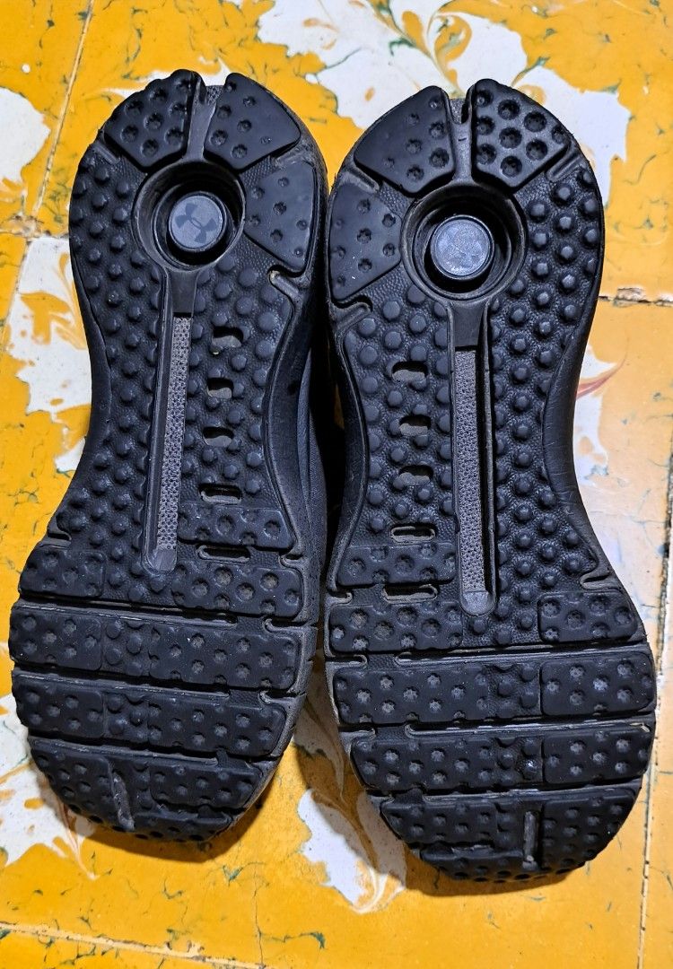 under armour hovr phantom 2 bluetooth