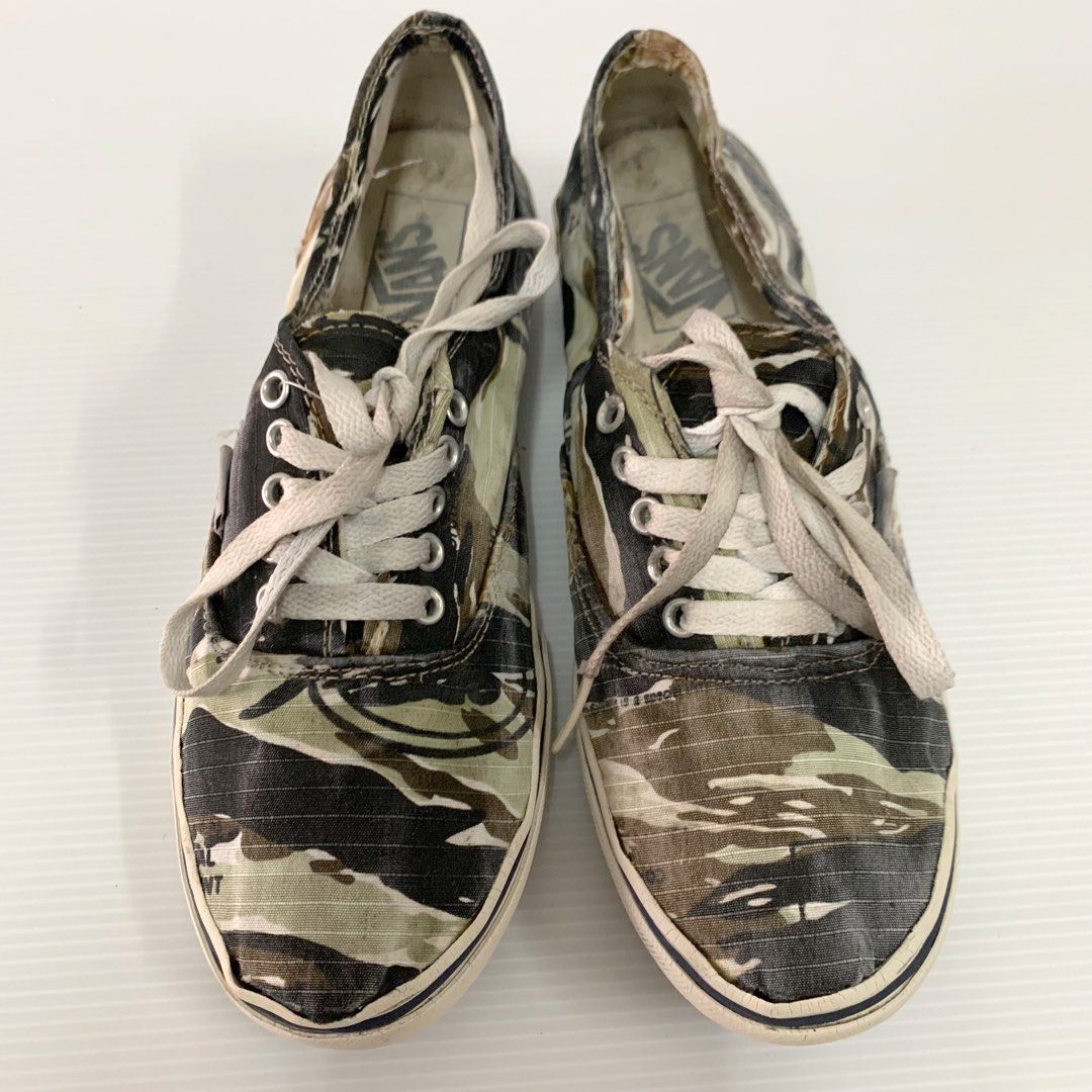 Army color vans store