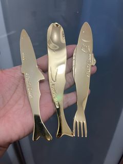 Vintage Lot of 3 Goldtone Fish Handle cutlery (year 1992)