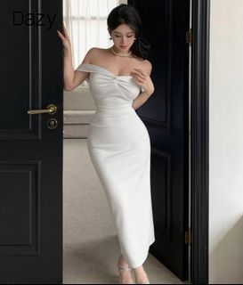 White Off-Shoulder Twist Front Bodycon Dress