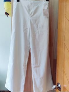 （分類：）位於 。 由 liapril 提交（商品編號 1306291384，圖片 1）。簡介： 。