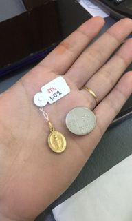 18k Saudi Gold Miraculous Medal Pendant