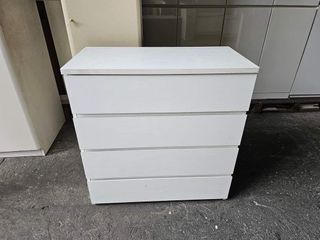4 drawers Japan surplus