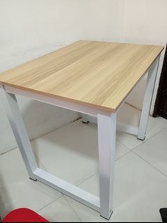 700mmx600mm Computer Table