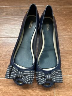 (Category: ) located in . Submitted by yshopping (Listing ID 1301511834, Image 1). Description: .