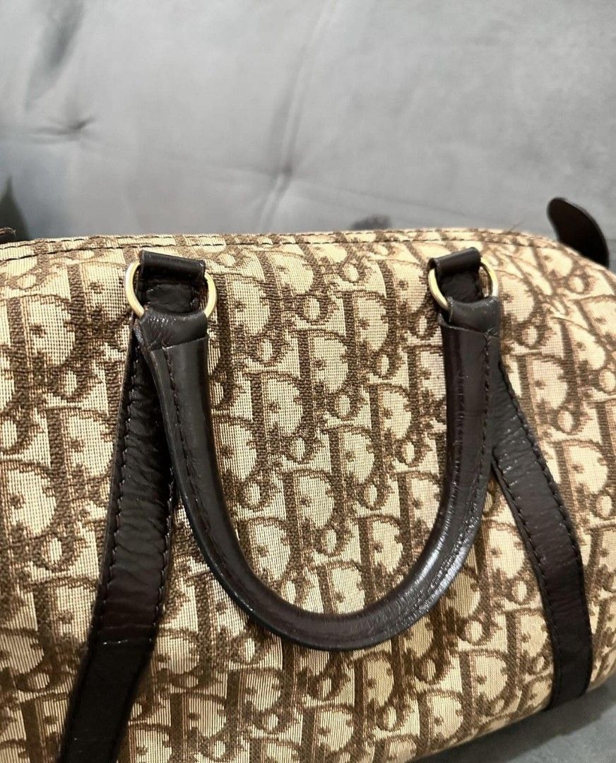 Authentic dior (Category: Luxury Bags & Wallets) located in Quezon City. Submitted by preetycindz (Listing ID 1301650837, Image 3). Description: 100% authentic dioe brown monogram trotter boston bag rank 8/10 condition money back if proven fake.