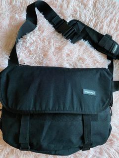 Authentic  Marcopolo Messenger bag/ Laptop bag