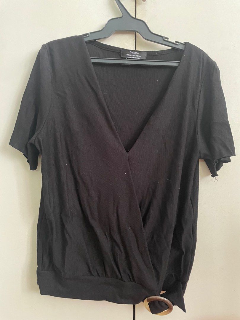Bershka side wrap shirt sleeve top (Category: Blouses) located in Rizal. Submitted by chizzumss (Listing ID 1301559913, Image 1). Description: Used twice but still in mint condition Original Bershka Top Best fit (M- Semi Large) Loc: Antipolo City, Rizal.