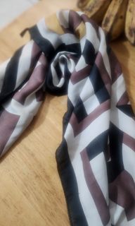Brown and black combi scarf