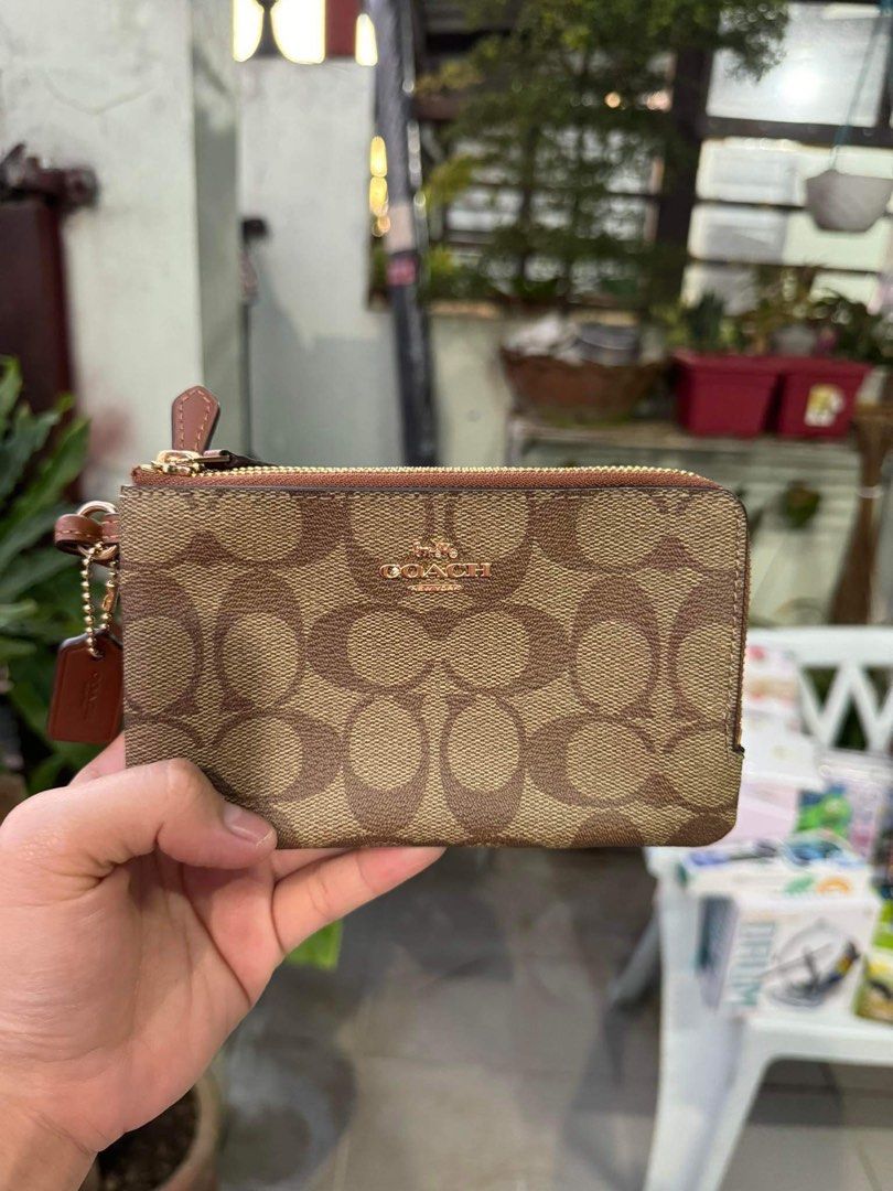 Coach wallet canada cheap