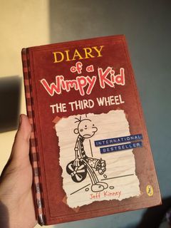 Diary of a Wimpy Kid - The Third Wheel (HARD COVER)