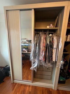 (Category: ) located in . Submitted by bones73 (Listing ID 1301576637, Image 1). Description: .