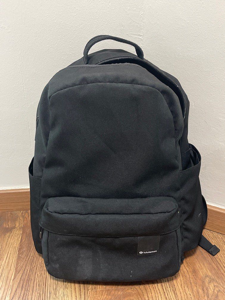 Command the day backpack top