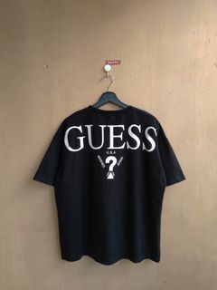 Guess big spell out boxy fit shirt