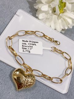Heart charm bracelet 18k gold