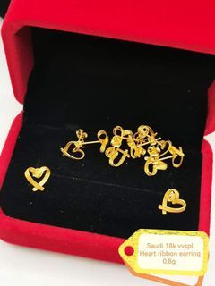 Heart Ribbon Stud Earrings in 18Karat Saudi Gold